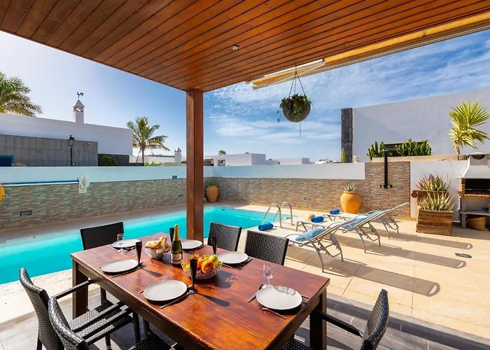 Sal Marina Villa Puerto del Carmen (Lanzarote)